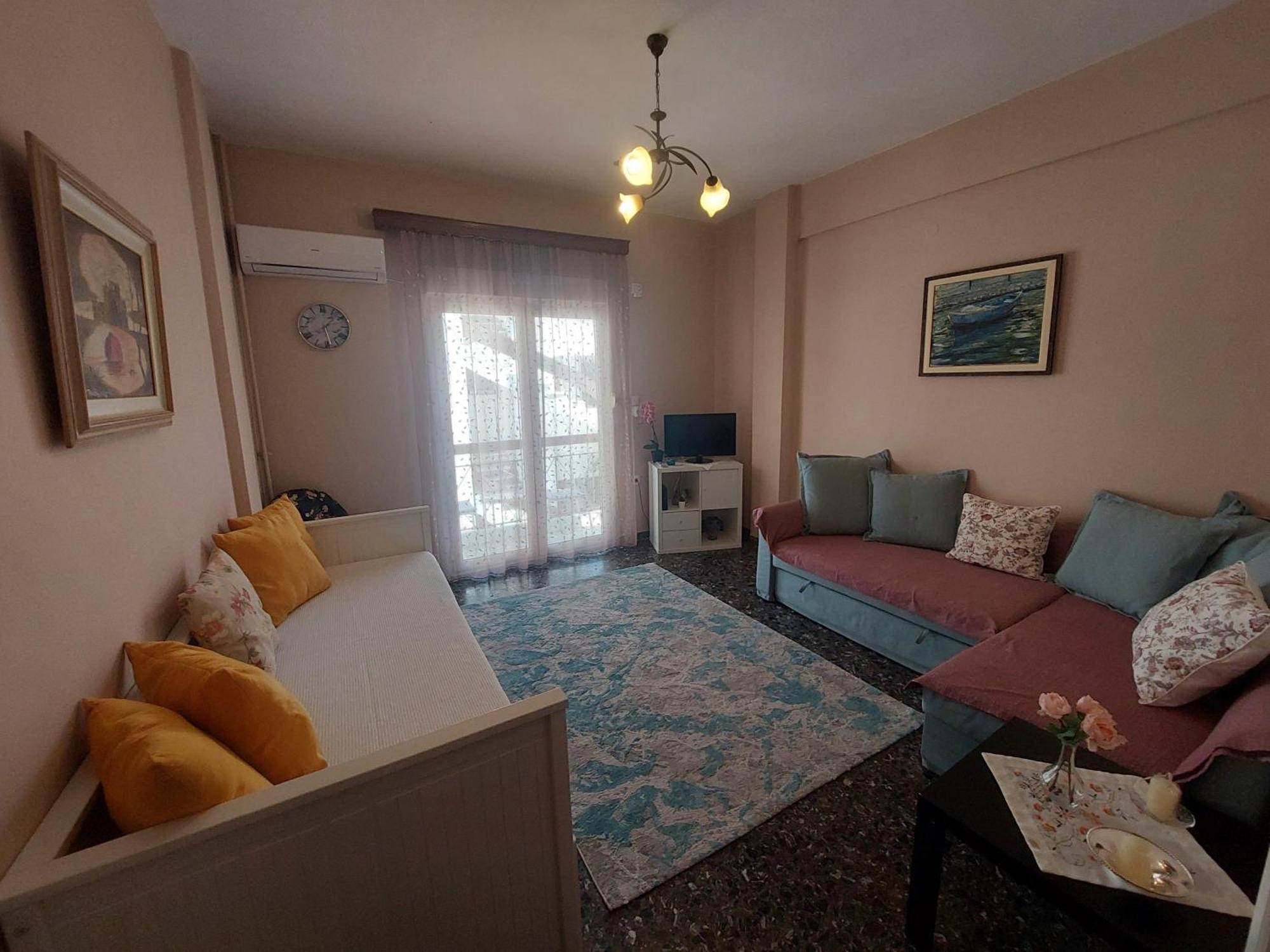 Crystal Home Near Airport Артеміда Екстер'єр фото